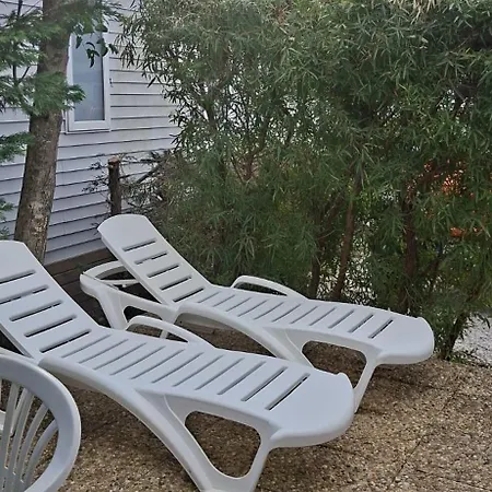 Camping Mobil T4 Climatise Avec Piscine 4 Etoiles